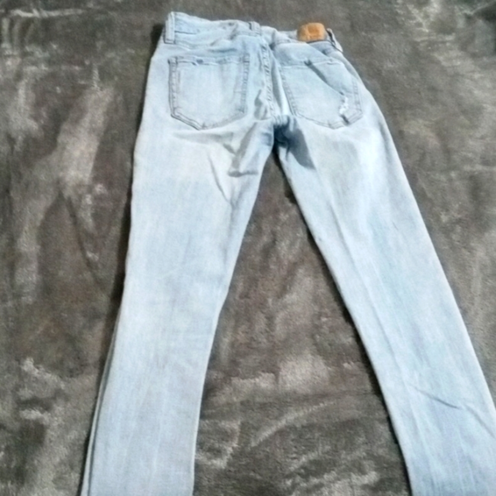 Blue jeans - Picture 2 of 2